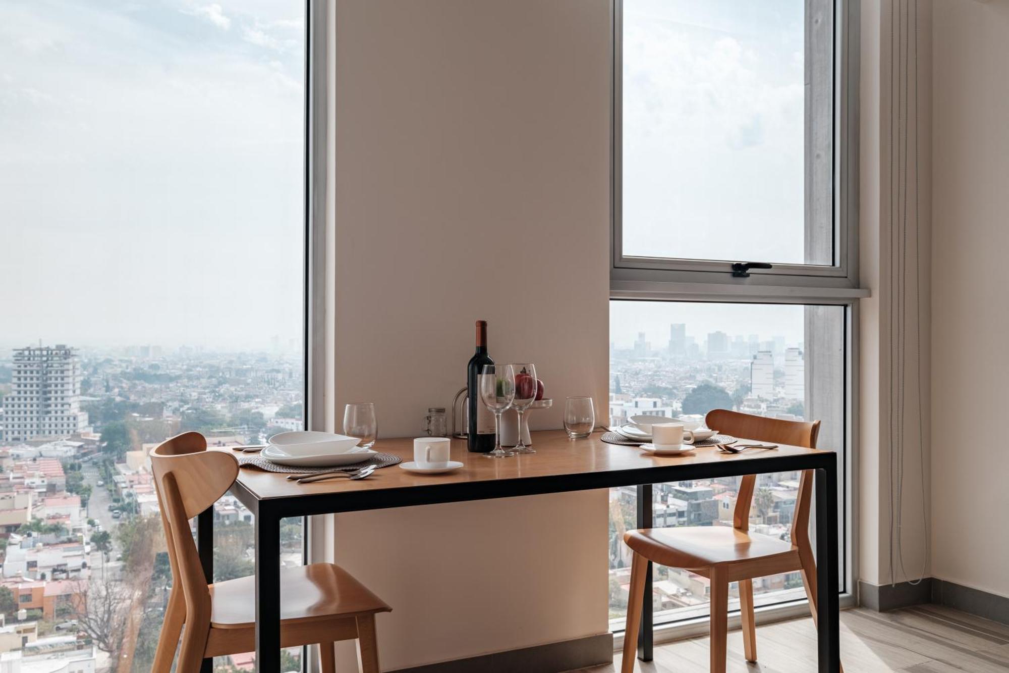 Nido Nomad Las Americas Gdl กัวดาลาฮารา ภายนอก รูปภาพ