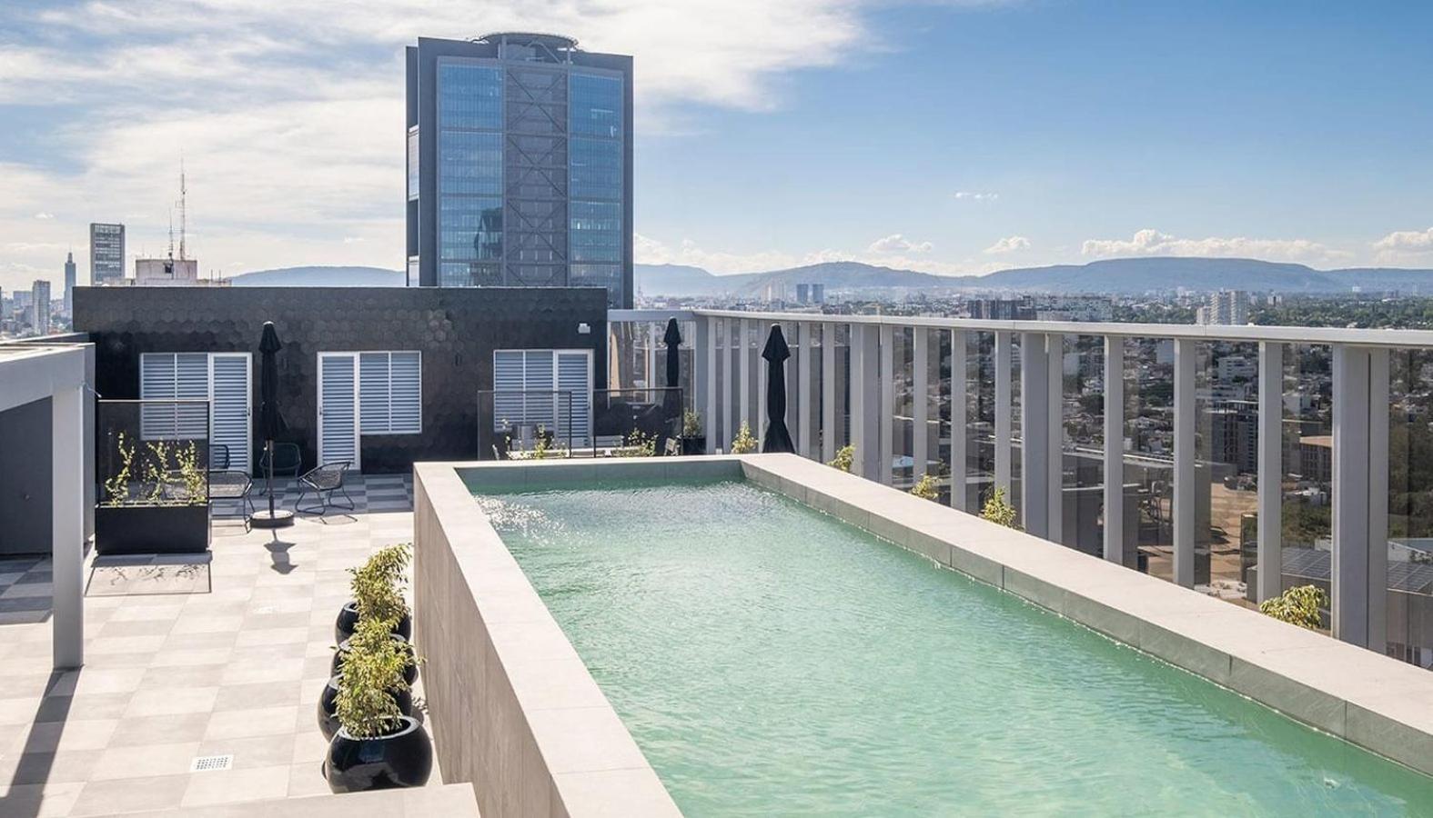 Nido Nomad Las Americas Gdl กัวดาลาฮารา ภายนอก รูปภาพ